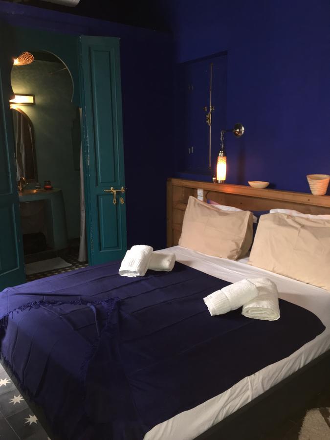 Riad Laly Tourisme Eclaire Le Bijou De La Medina Marrákes Kültér fotó