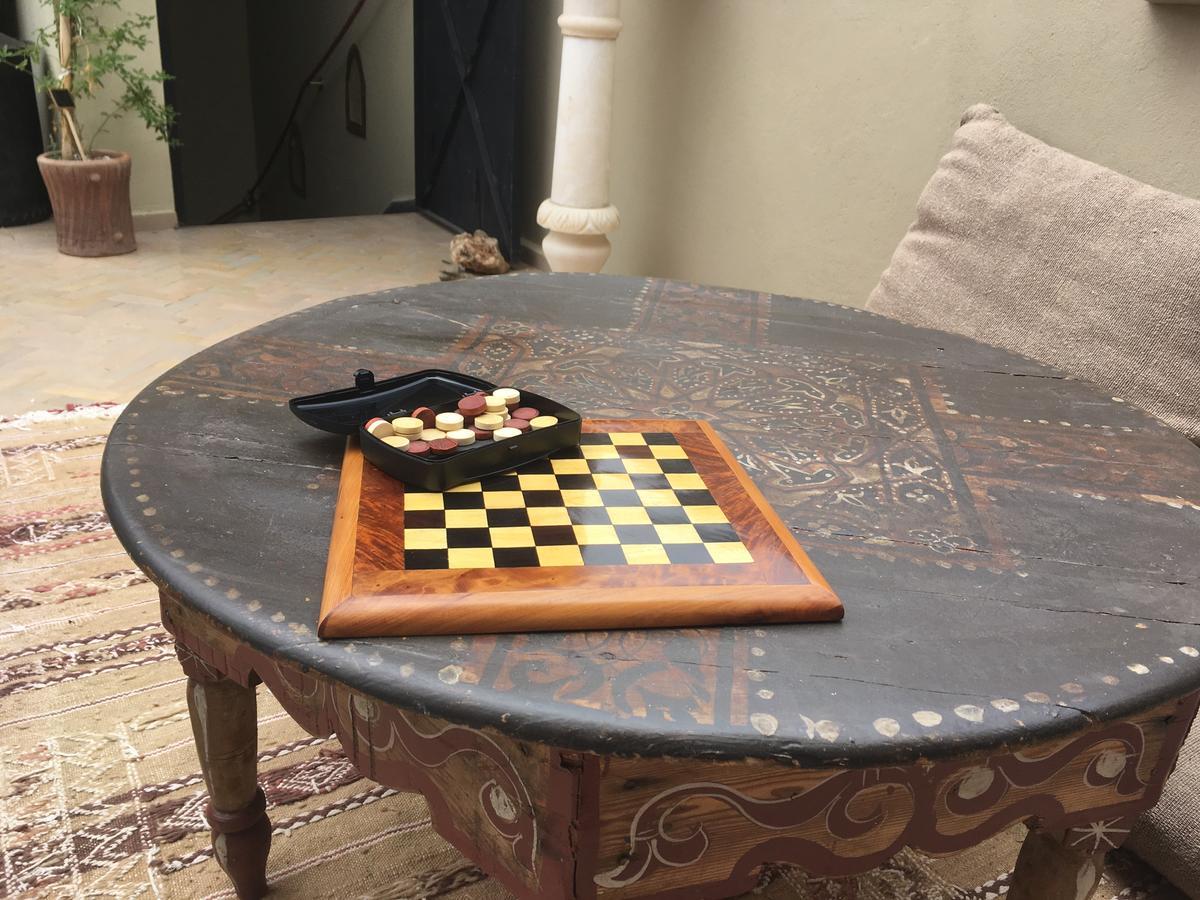 Riad Laly Tourisme Eclaire Le Bijou De La Medina Marrákes Kültér fotó