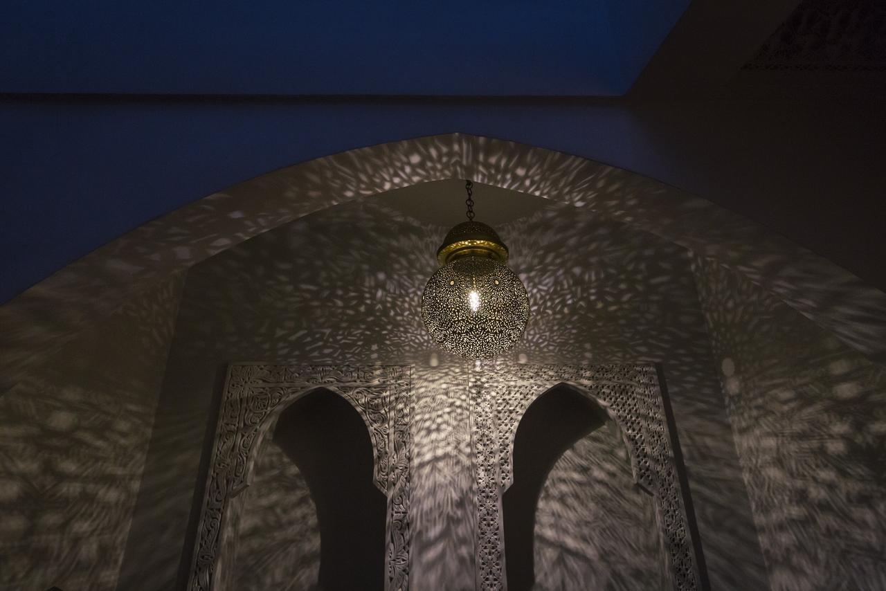 Riad Laly Tourisme Eclaire Le Bijou De La Medina Marrákes Kültér fotó