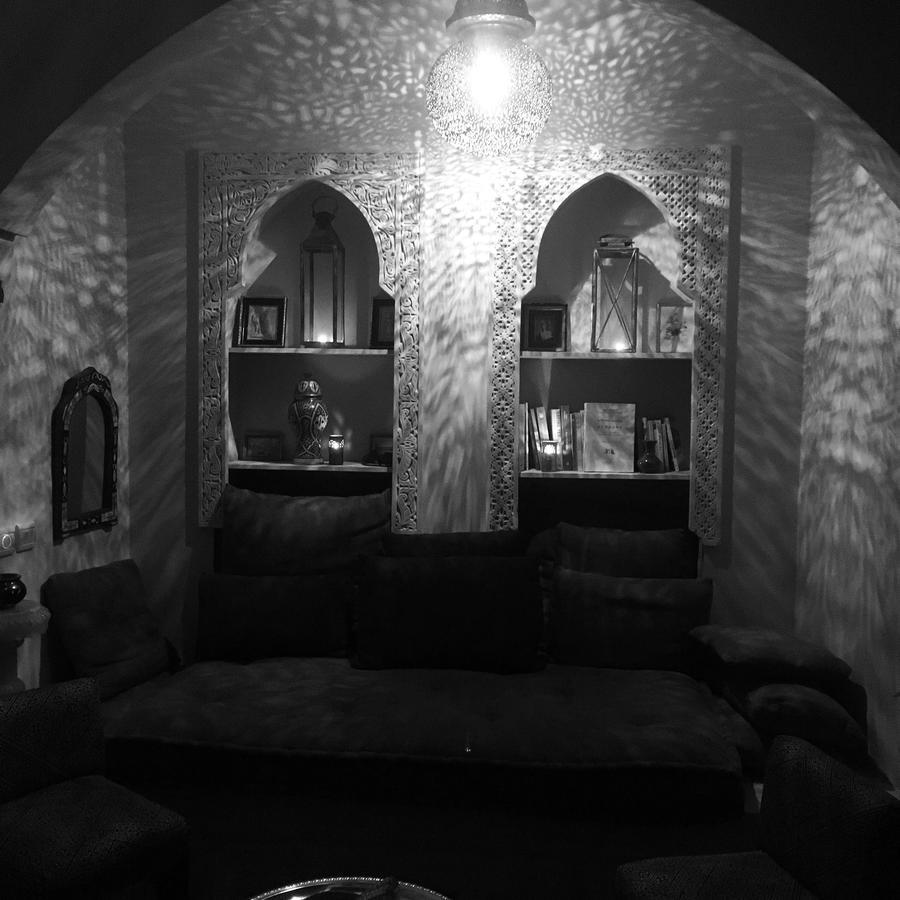 Riad Laly Tourisme Eclaire Le Bijou De La Medina Marrákes Kültér fotó